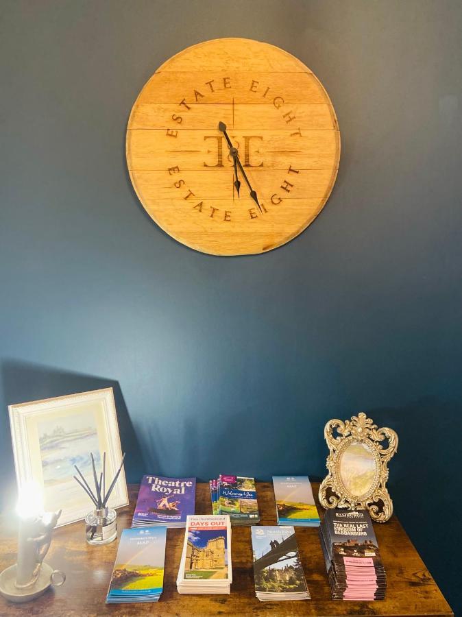 Stunning Quirky Home In Amble Bagian luar foto